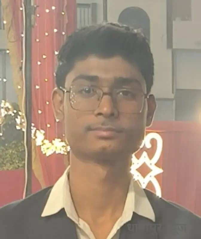 धानापुर पठान टोली निवासी याहया खान ने पहले ही प्रयास में नीट परीक्षा उत्तीर्ण कर हासिल की ऑल इंडिया रैंक 2120