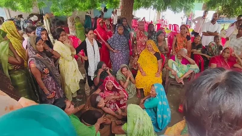 प्रधान का शव पहुंचते ही मजीदहा में मचा कोहराम