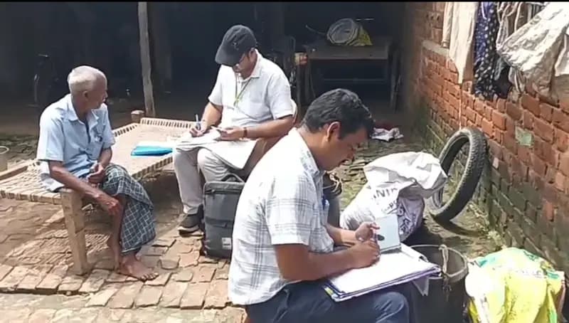 धानापुर में पाउडर से तैयार हो रहे खोया पर खाद्य विभाग की छापेमारी, 50 किलो खोया नष्ट