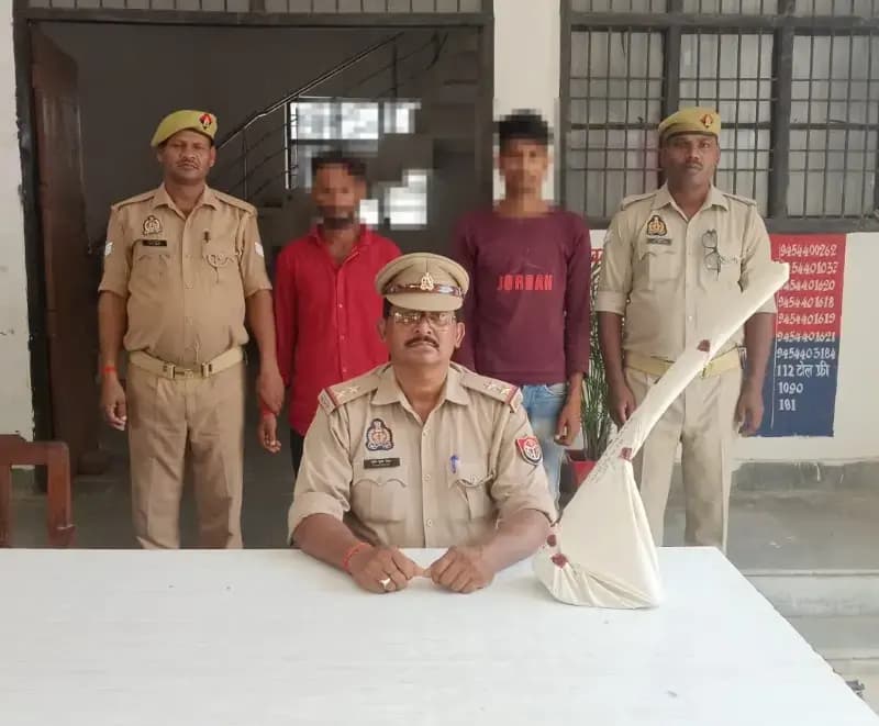 धानापुर में सड़क पर आवागमन को लेकर विवाद, फावड़े से सिर पर किया हमला; दो गिरफ्तार