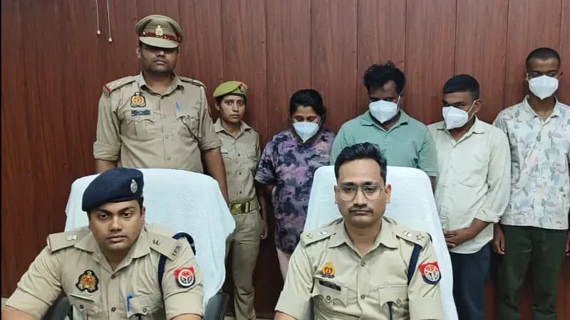नौकरी और मकान का झांसा देकर महिलाओं को बंधक बनाते थे, अश्लील वीडियो बनाकर करते थे ब्लैकमेल; चार गिरफ्तार
