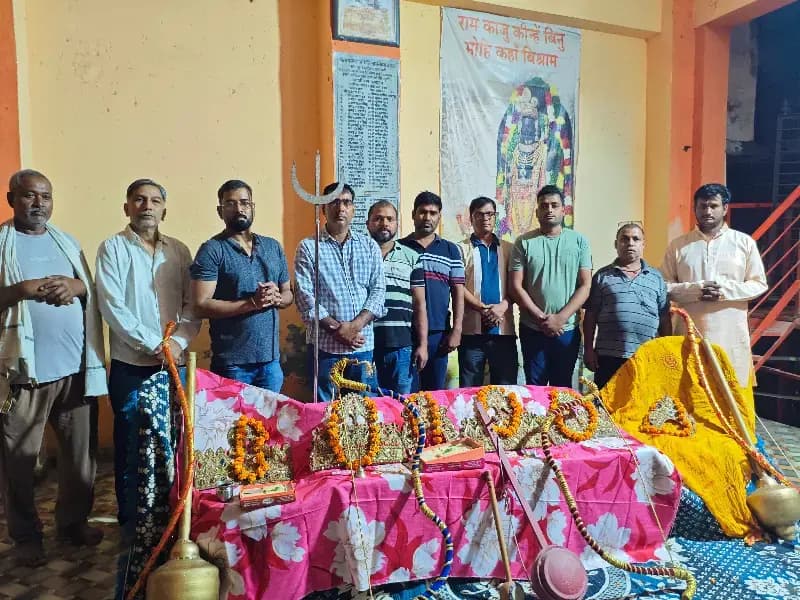 धूमधाम से हुआ धानापुर की ऐतिहासिक रामलीला का मुकुट पूजन